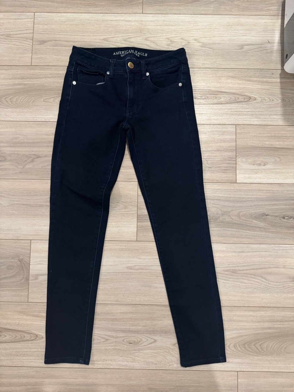 American Eagle Outfitters Black Skinny High-Rise Jeans
